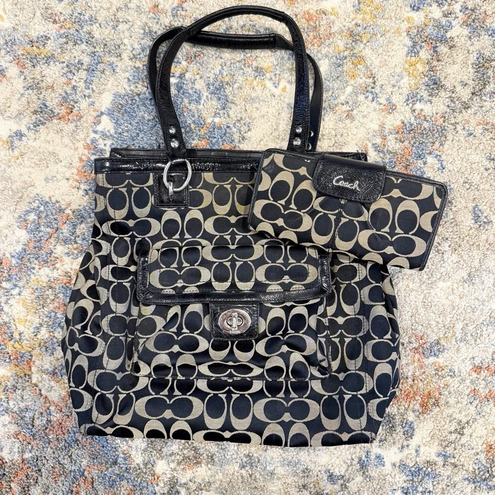 Vintage Coach Y2K Signature C Jacquard Shoulder Bag Wallet Black Designer